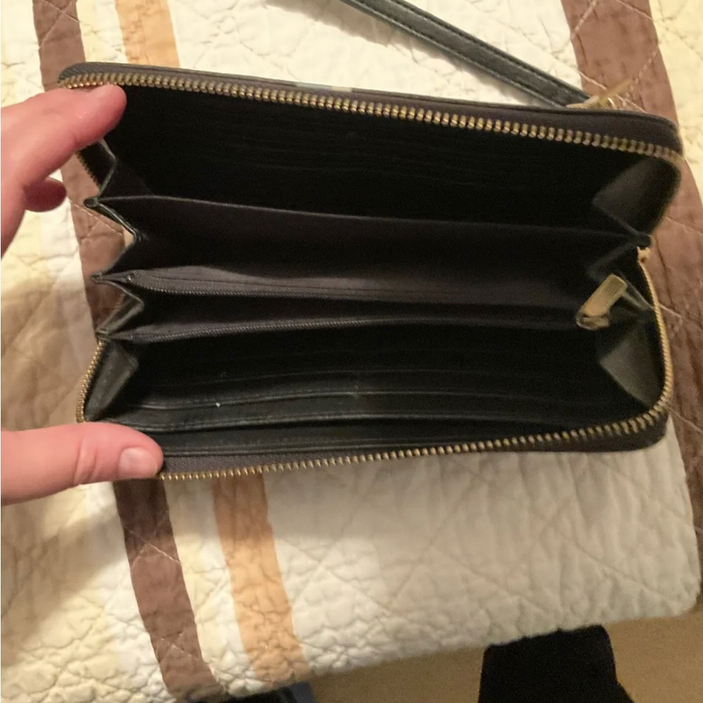 Fossil Satchel Crossbody And Matching Wristlet Wa… - image 4